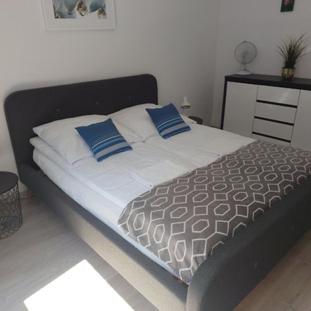 Mak Apartment Grobla - Free Parking - 3 Rooms 格但斯克 外观 照片