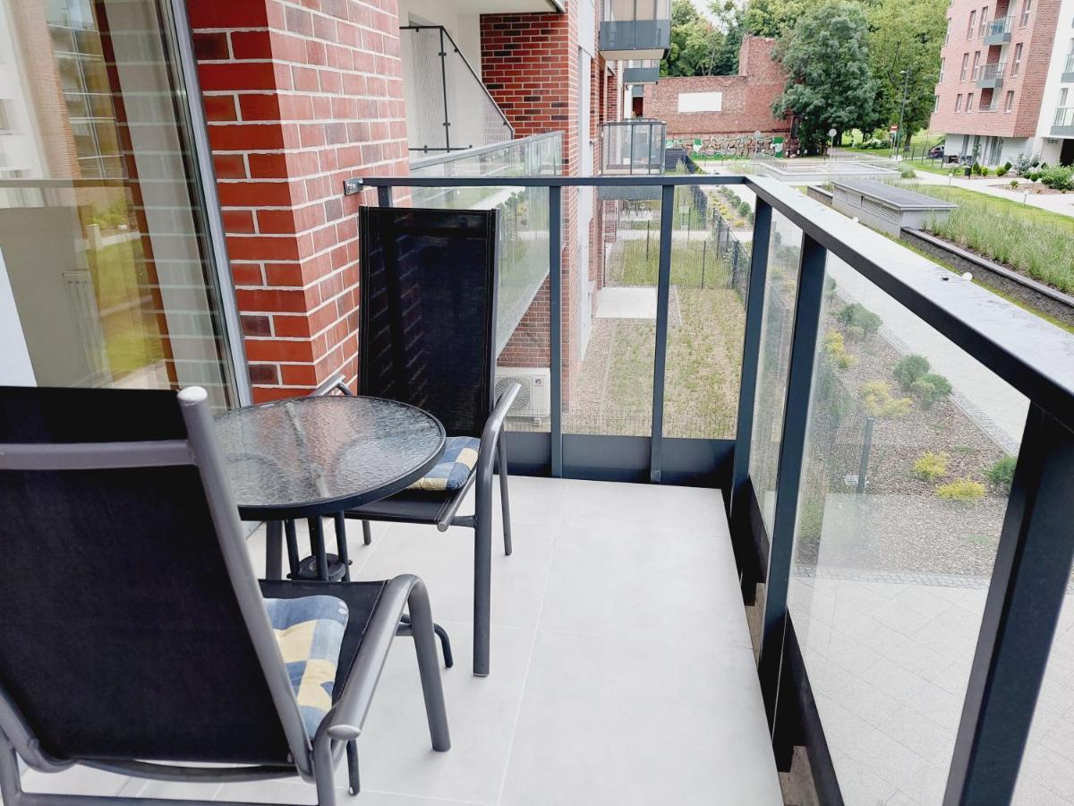 Mak Apartment Grobla - Free Parking - 3 Rooms 格但斯克 外观 照片