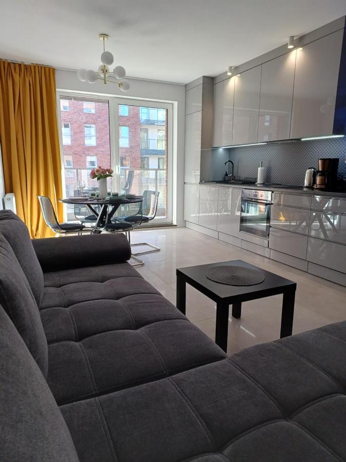 Mak Apartment Grobla - Free Parking - 3 Rooms 格但斯克 外观 照片