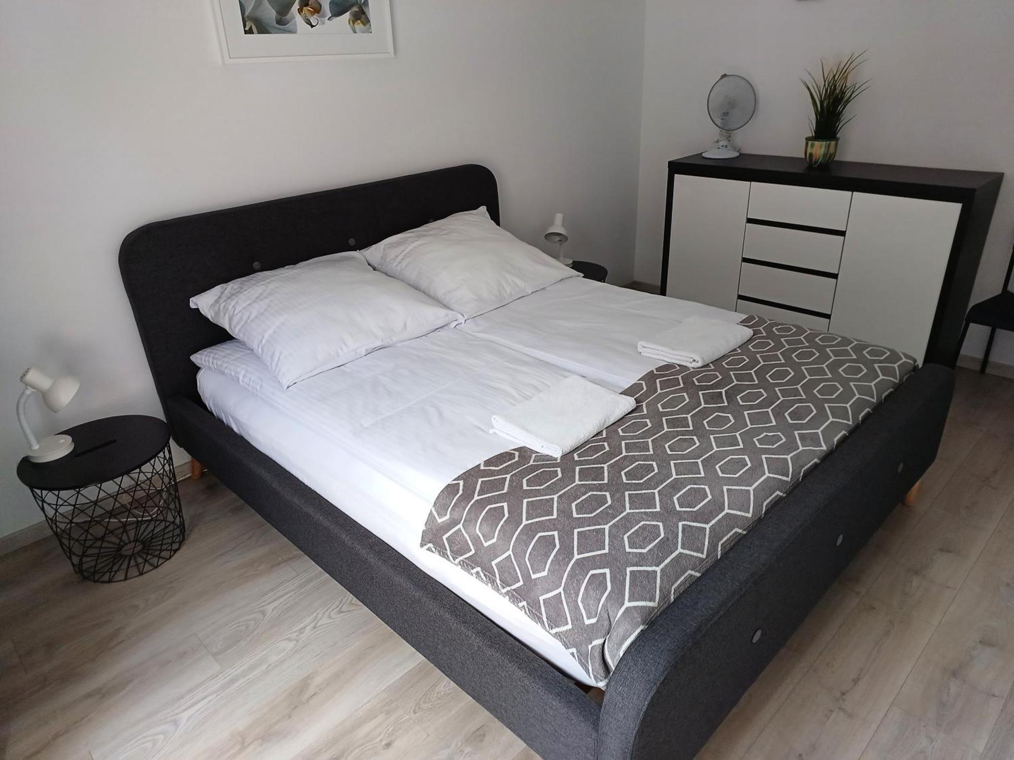 Mak Apartment Grobla - Free Parking - 3 Rooms 格但斯克 外观 照片